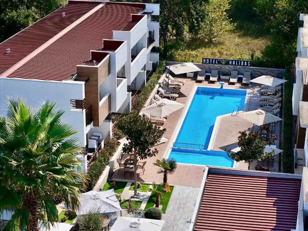 Aerial view of Hotel Halibas with its outdoor pool and garden in Ulcinj